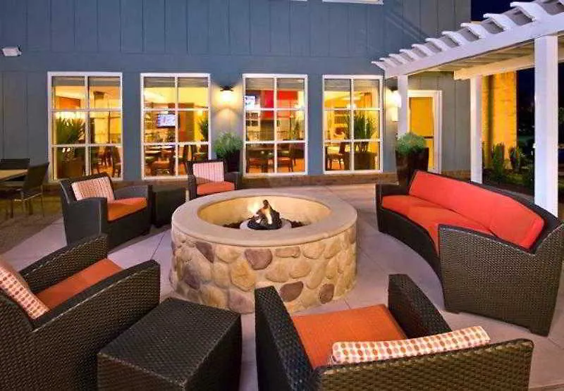 Residence Inn Newport News Airport 3*,