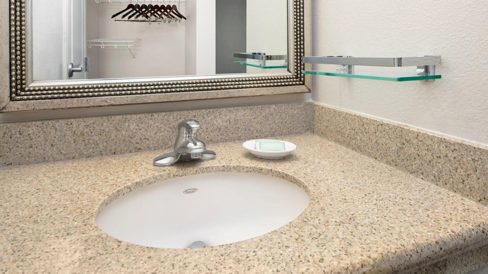 Residence Inn Newport News Airport 3*,  United States